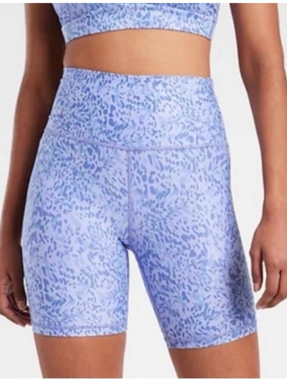 Athleta elation printed 7 inch shorts size med